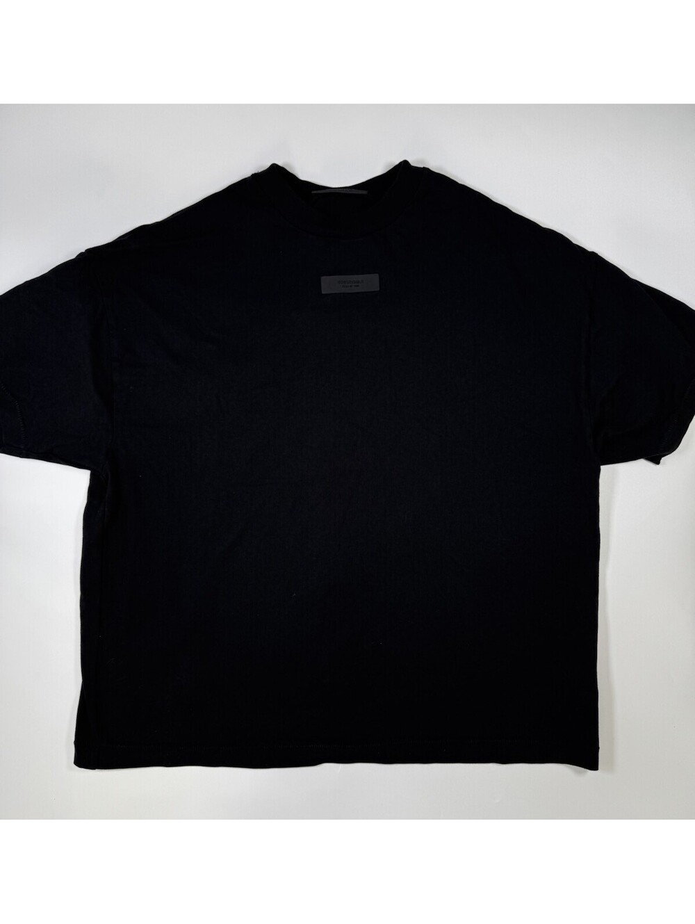 Fear of God Essentials Men’s Black Logo T-Shirt Size M Oversized Made in Vietnam